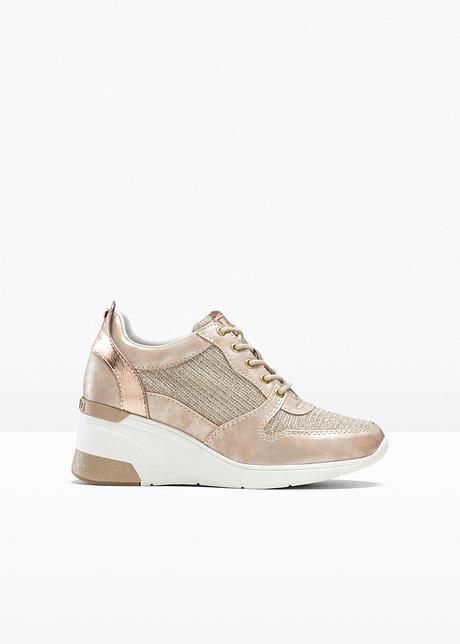 Mustang Shoes Sneakers met sleehak met fijne perforatie - Schoenen.nl