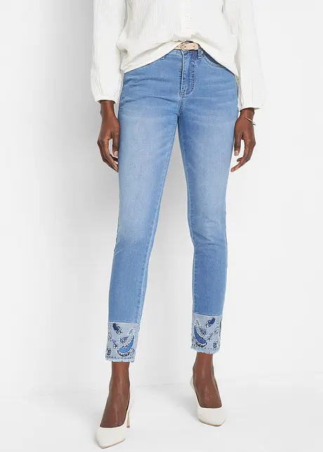 Jeans met borduursel, bonprix