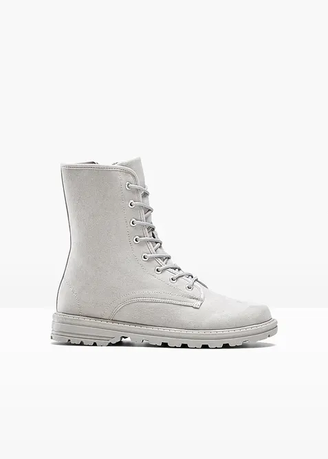 Veterboots met profielzool, bonprix