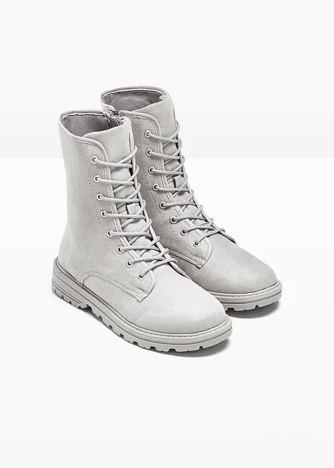 Veterboots met profielzool, bonprix