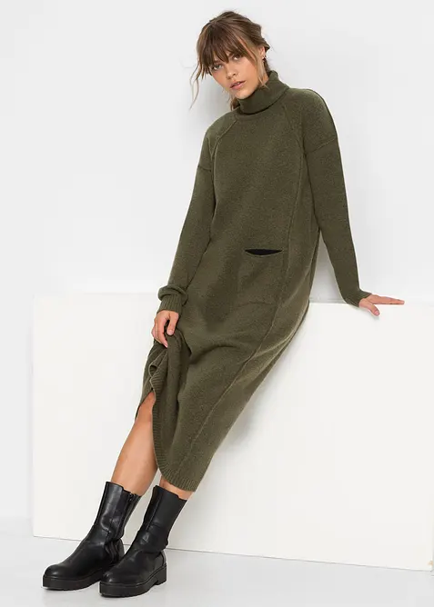 Gebreide jurk met een col, bonprix