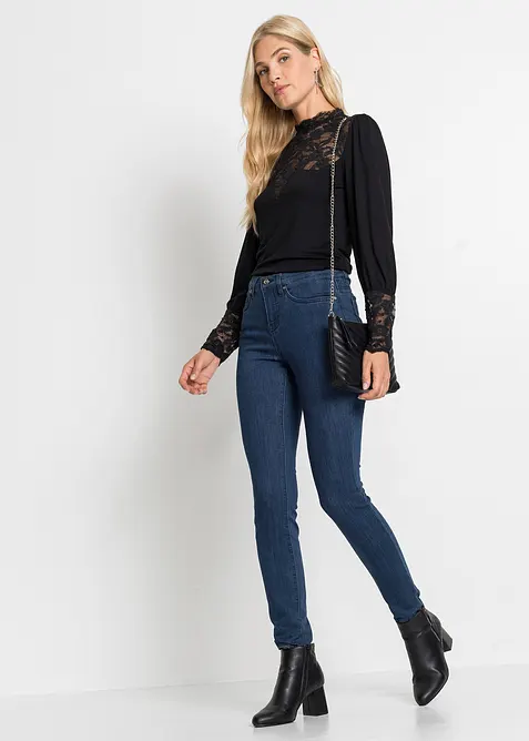 Longsleeve met kant in een viscosemix, bonprix