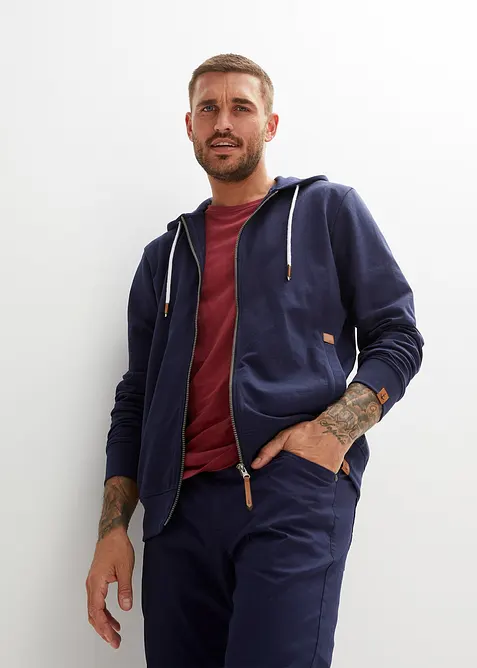 Sweatvest met een capuchon en imitatieleleren details, bonprix