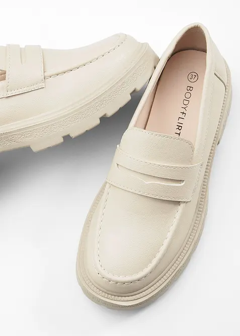 Chunky loafers met een lichte zool, bonprix