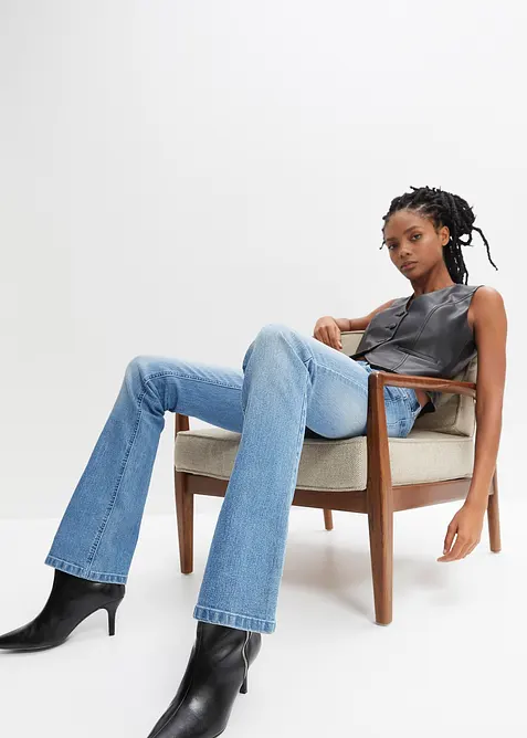 Flared jeans mid waist, stretch, bonprix