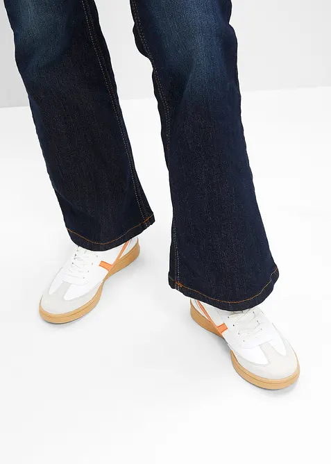 Sneakers in retrolook, bonprix