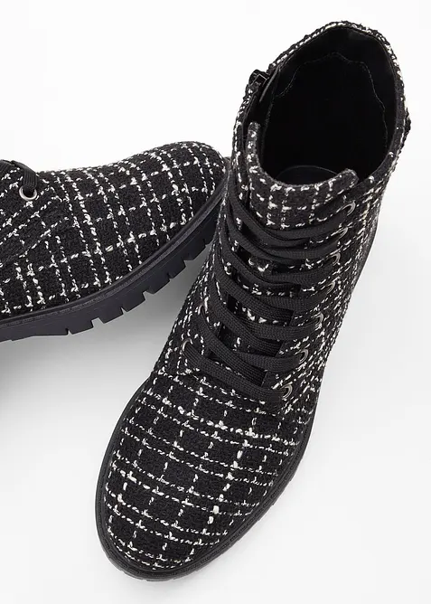 Veterboots in bouclé look, bonprix