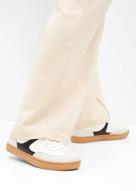 Sneakers in retrolook, bonprix