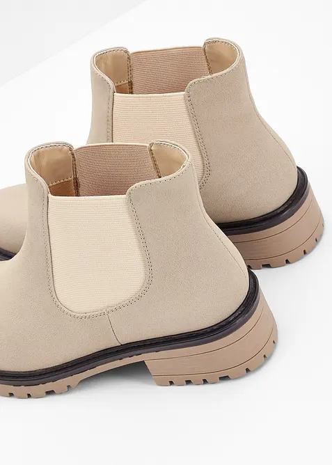 Chelsea boots met geprofileerde zool, bonprix