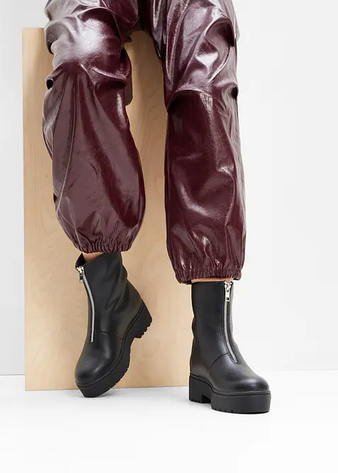 Plateau boots, bonprix