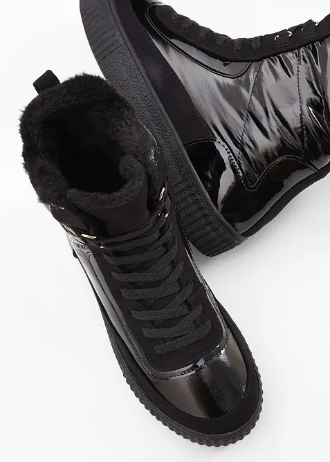 Gevoerde veterboots, bonprix