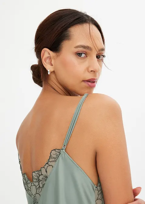 Satijnen neglig&eacute; met borduursel, bonprix