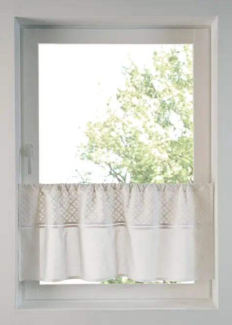 Valletje met borduursel van biologisch katoen, bonprix