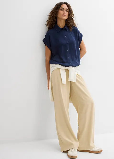 Blouse met korte mouw van gerecycled polyester, bonprix