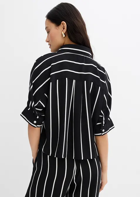 Blouse met korte mouwen van gestructureerde crêpe, bonprix