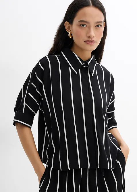 Blouse met korte mouwen van gestructureerde crêpe, bonprix
