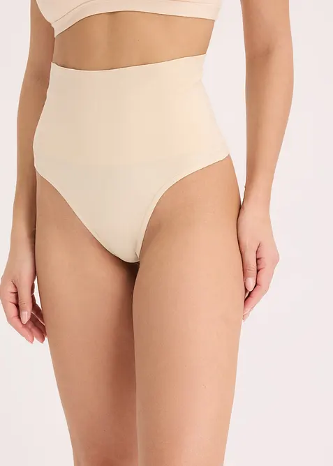 Corrigerende seamless string, licht corrigerend (set van 2), bonprix