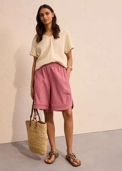 Wijde sweat short van een katoenmix, bonprix