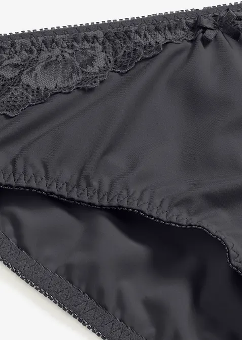 Maxislip met sierlijk kant, bonprix