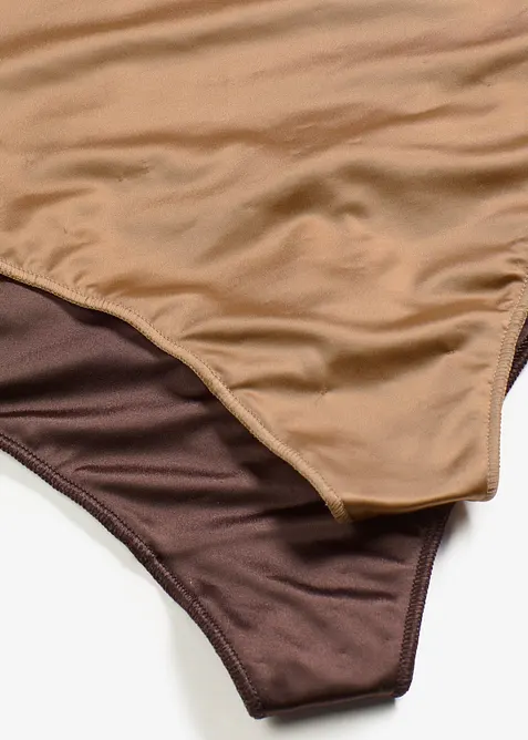 Corrigerende string van glanzend materiaal, licht corrigerend (set van 2), bonprix