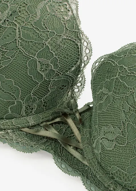 Voorgevormde bh met sierlijk kant, bonprix