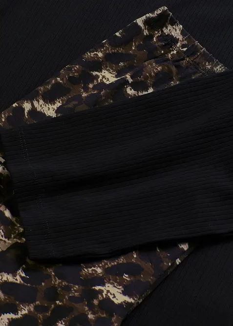 Pyjama met geribd shirt en wijde broek, bonprix