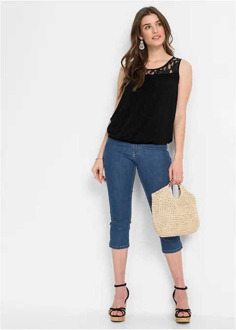 Top met kant in een viscosemix, bonprix