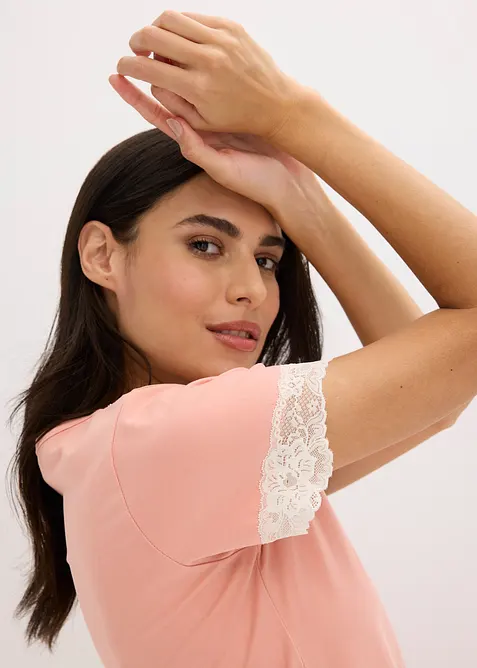 Kort nachthemd met delicate kant, bonprix