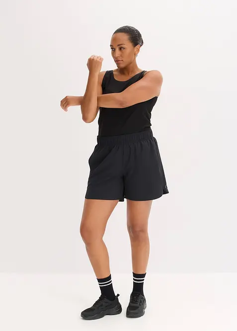 Lichte functionele short met steekzakken, sneldrogend, bonprix