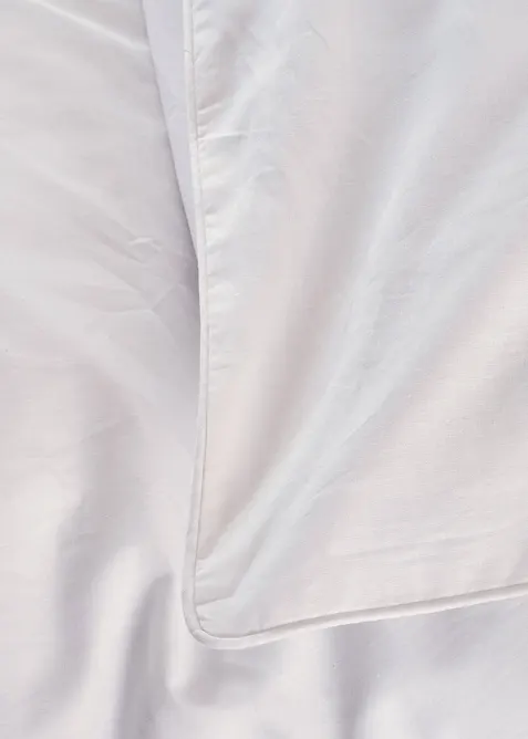 Renforc&eacute; dekbedovertrek met paspel, bonprix