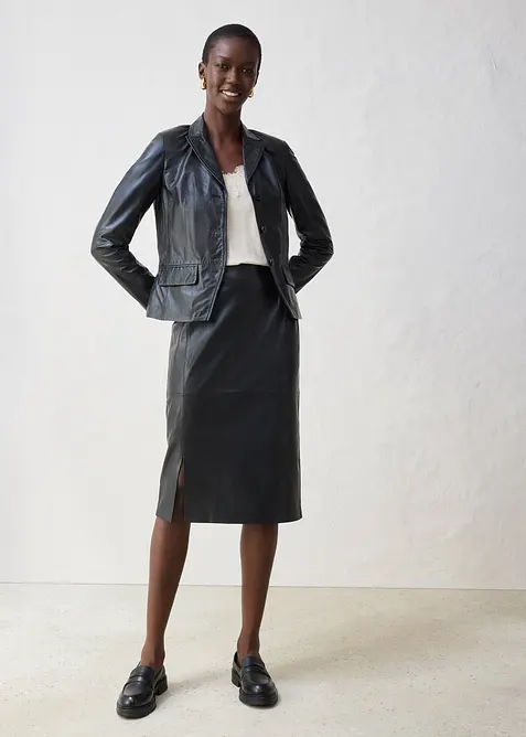 Korte blazer van lamsnappa, bonprix