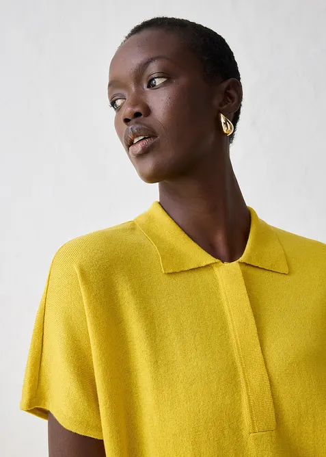 Fijn gebreide trui met zijde en een polokraag, bonprix