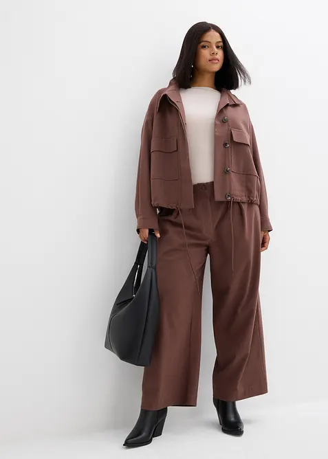 Korte tussenjas in een viscosemix, bonprix