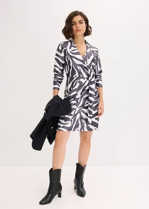 Wikkeljurk van soepelvallend satijn, bonprix