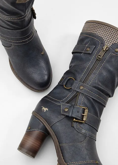 Laarzen van Mustang, Mustang