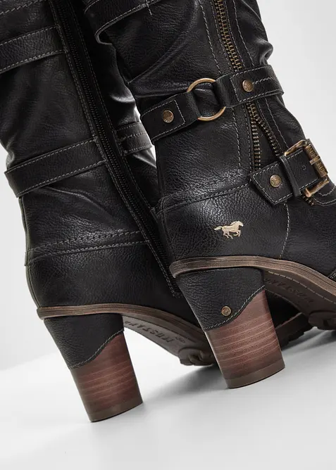 Laarzen van Mustang, Mustang