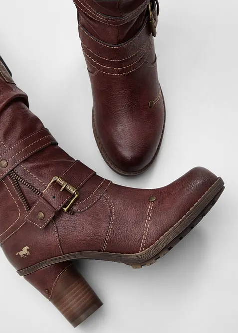 Laarzen van Mustang, Mustang