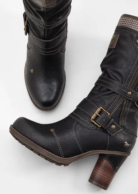 Laarzen van Mustang, Mustang