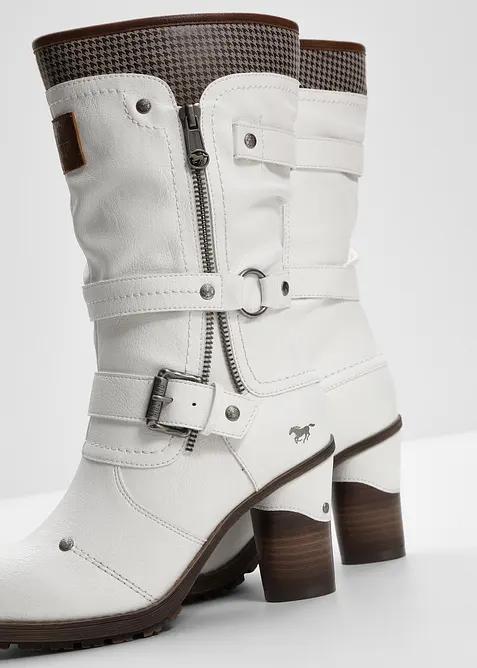 Laarzen van Mustang, Mustang