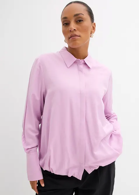 Satijnen blouse in een viscosemix, bonprix