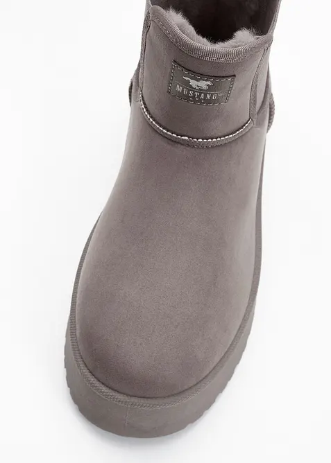 Plateau boots van Mustang, Mustang