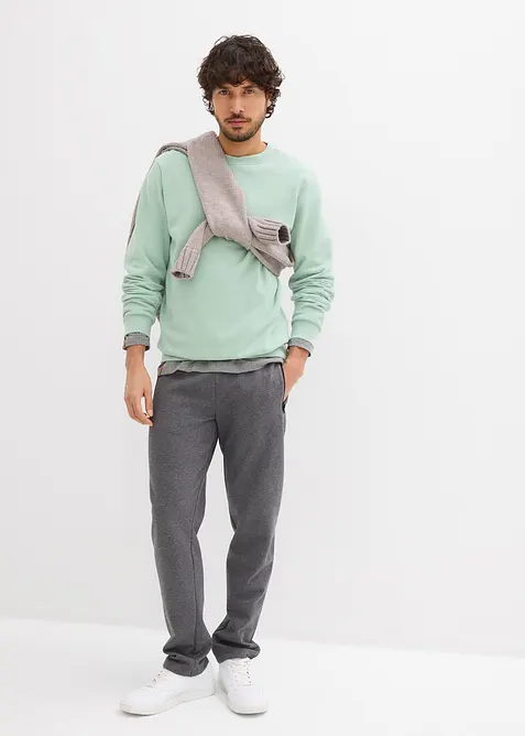 Joggingbroek van biologisch katoen met handige ritszakken, bonprix