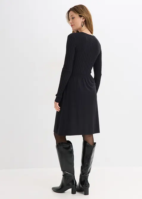 Gebreide jurk in een viscosemix, bonprix