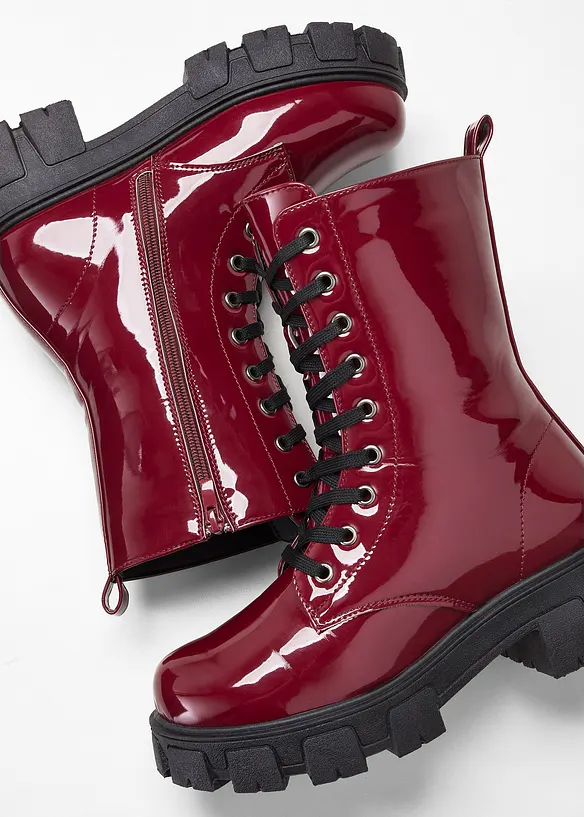 Veterboots in laklook, bonprix