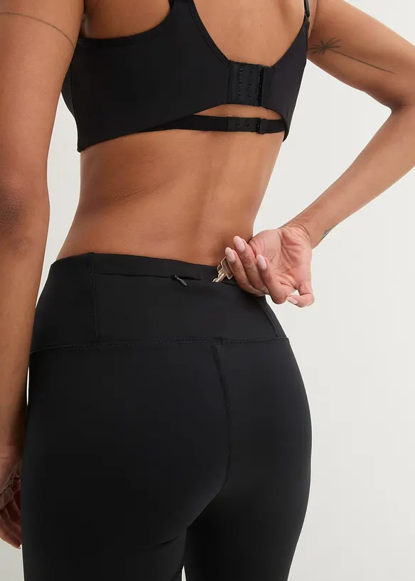 Outdoor legging met Ocean Bound Plastic, bermudalengte, bonprix