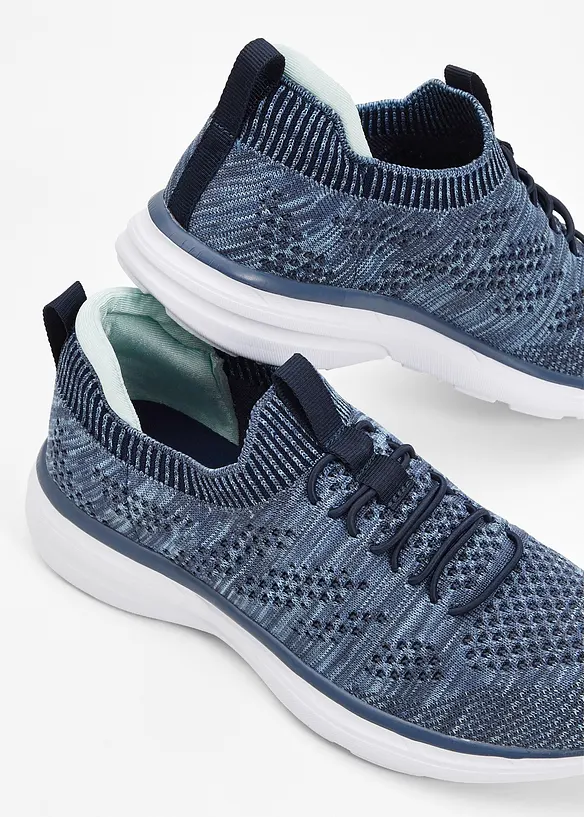 Slip-in sneakers van zacht materiaal, bonprix