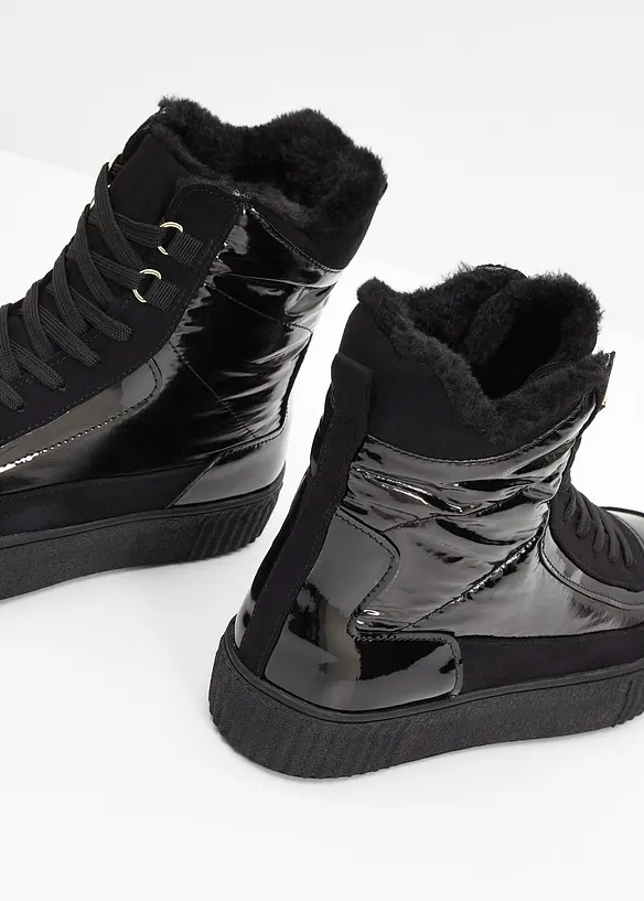 Gevoerde veterboots, bonprix