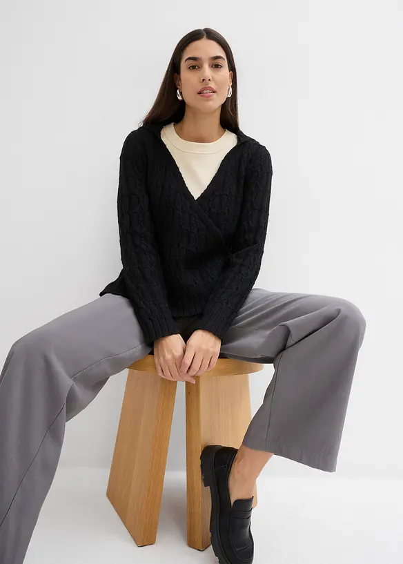 Trui met capuchon en asymmetrische zoom, bonprix