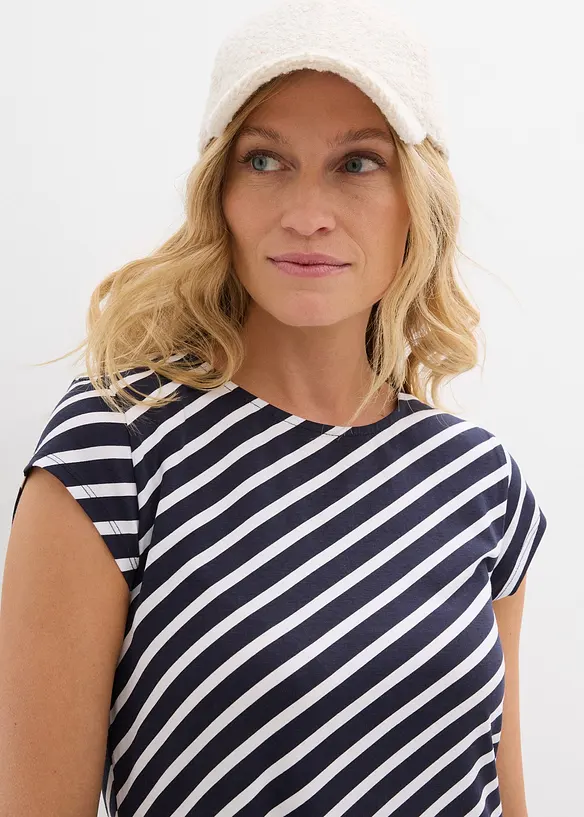 Jersey jurk in een aansluitend model, bonprix