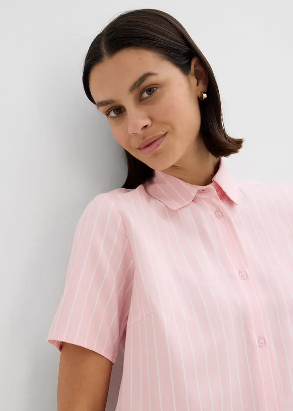 Gestreepte blouse met korte mouwen en opvallende knoop, bonprix